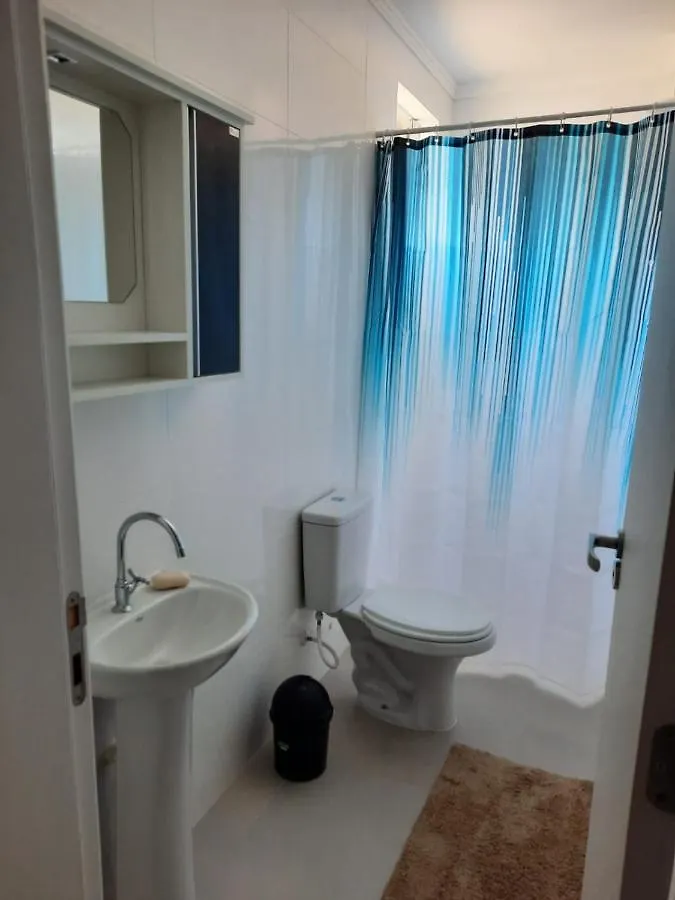 Agradavel Apartamento Em Bairro Silencioso... كامبوريو شقة